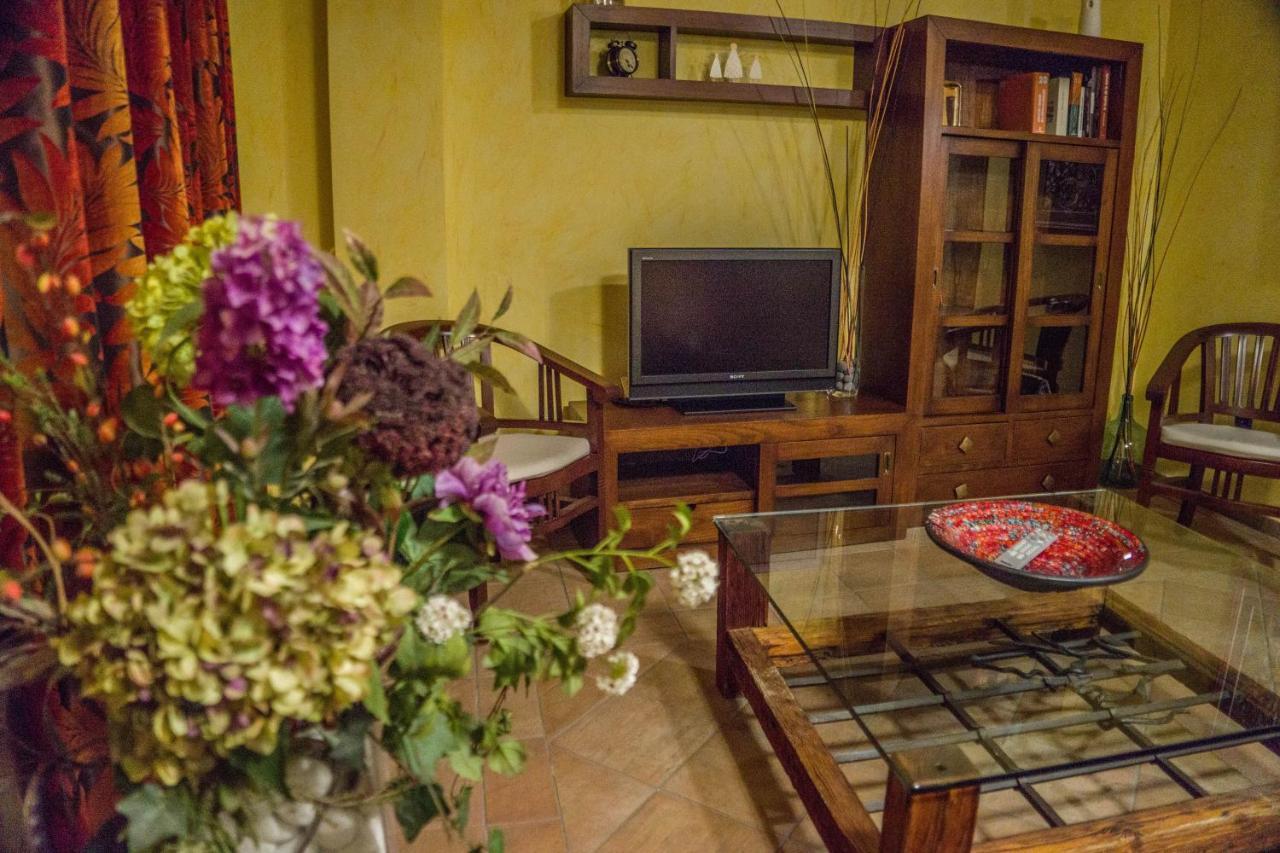 El Soportal De Uceda Hotel Kültér fotó