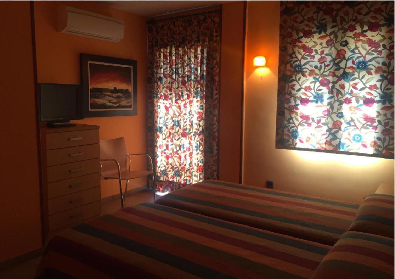 El Soportal De Uceda Hotel Kültér fotó